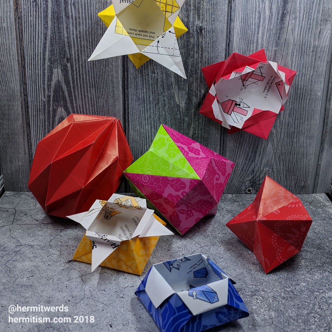 #DailyOrigami2007 - Hermit Werds - four origami boxes and three origami Christmas ornaments