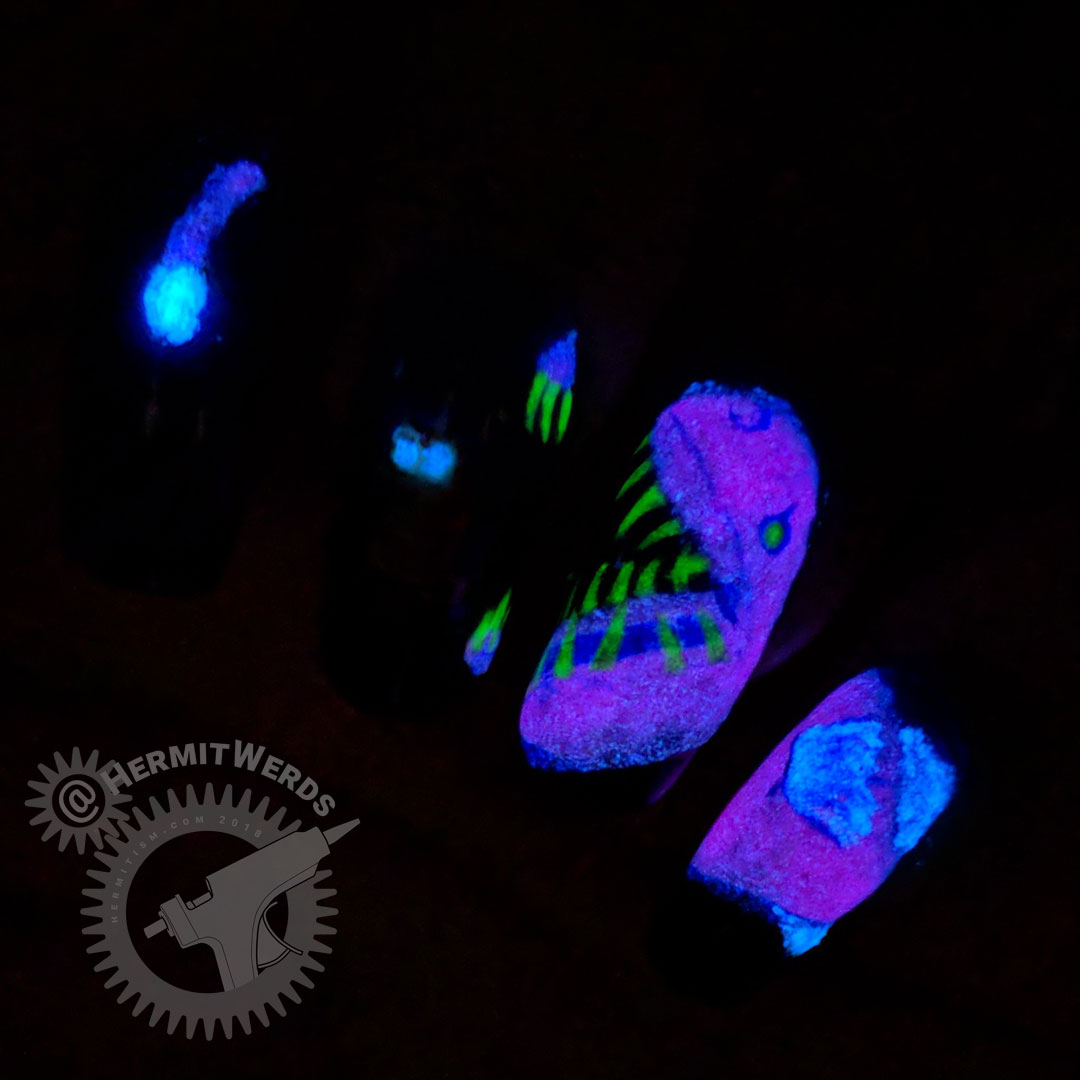 Look Out, Cat! - Hermit Werds - glow in the dark nail art featuring a cat distracted by an angler fish's glowing lure