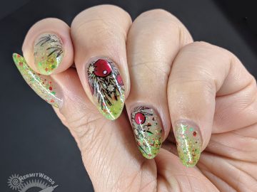 Holiday Glitz - Hermit Werds - nail art with a red and green glittery thermal Christmas polish with a ritzy holiday sprig on top