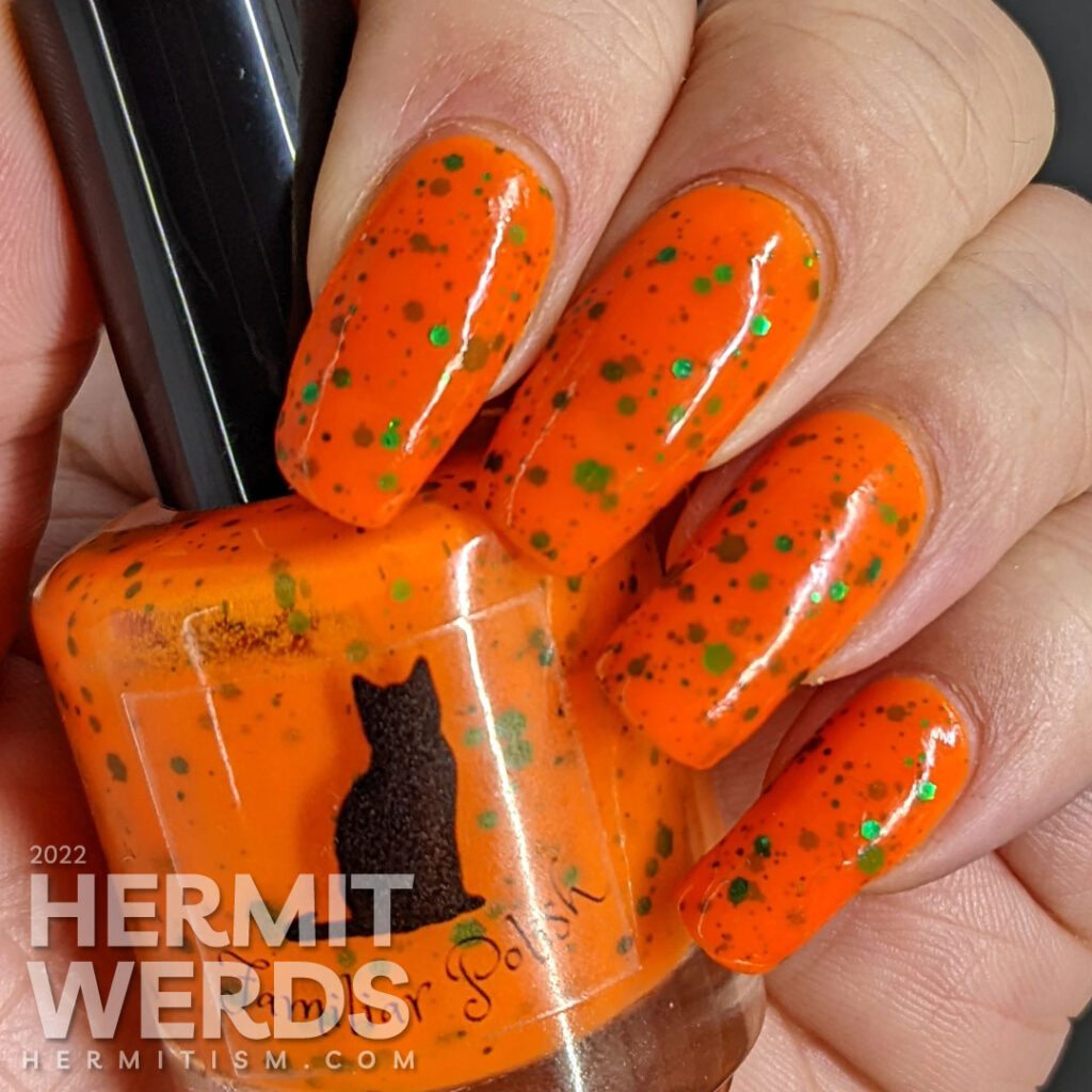 Familiar Polish's "Hey, Pumpkin" swatch