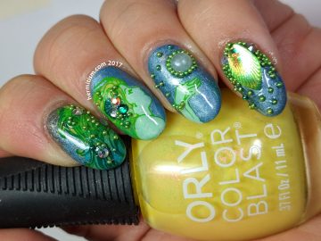 Mermaid's Treasure - 30 Days of Color - Hermit Werds - a bling mermaid mani with pearls and caviar beads.