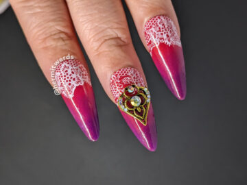 Lace half moon nail art embellished w/bronze, rhinestone-studded nail charms on a purple (cold) to hot pink (warm) thermal. Flipside hearts.